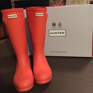 Barely Worn Hunter Boots